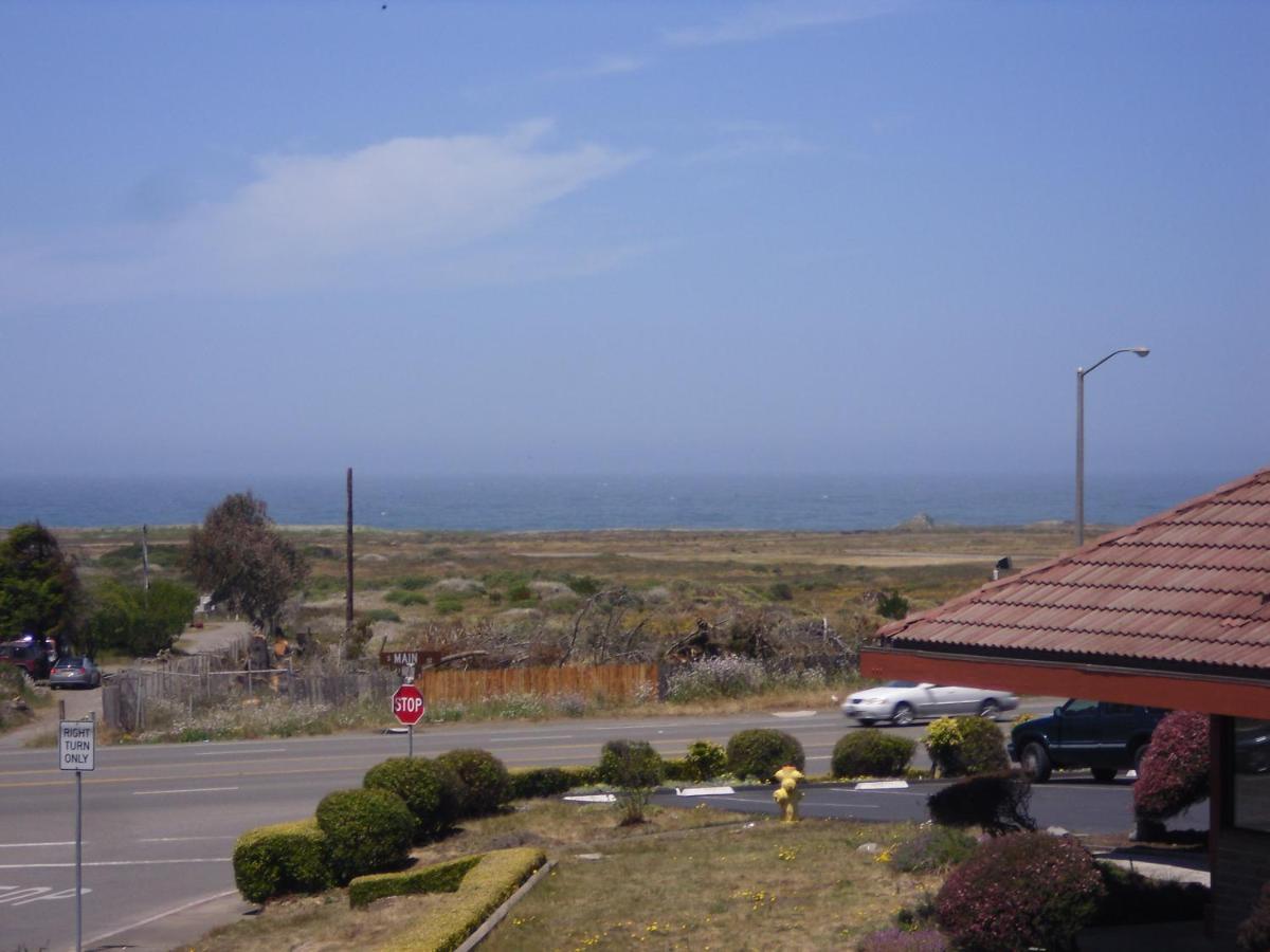 Super 8 By Wyndham Fort Bragg Exteriör bild